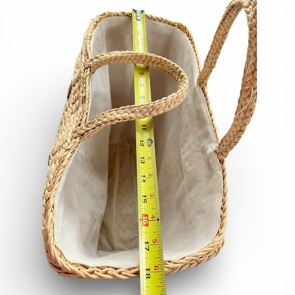 VTG Handmade Boho Woven Straw Basket Market Tote Bag w/ Lining Natural - Picture 4 of 6